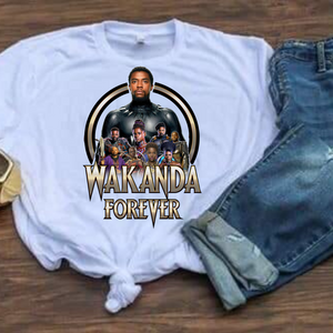 BLACK PANTHER "WAKANDA FOREVER" T-SHIRT